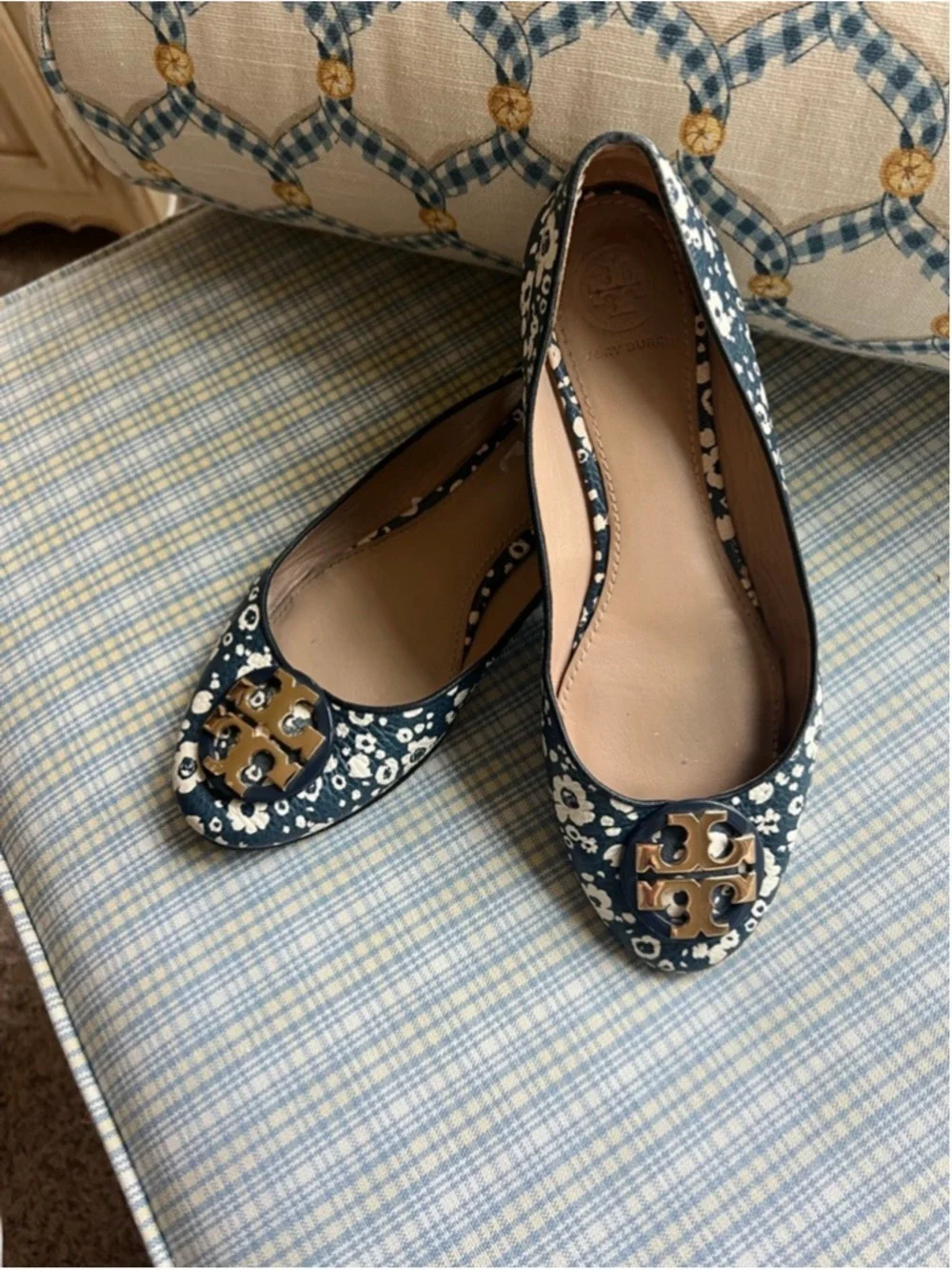 RARE Tory Burch Flats, Size 6.5, Navy Blue and White Floral